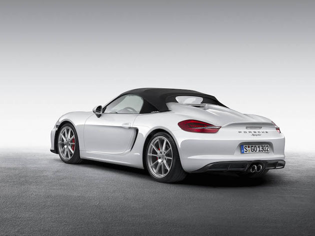 01-Porsche-Boxster-Spyder