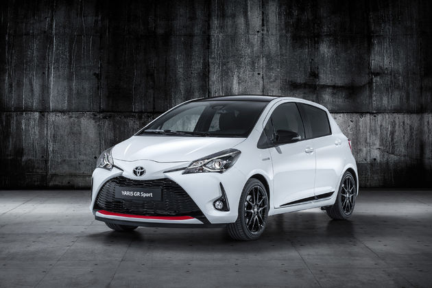 01-TOYOTA-YARIS-GR-Sport