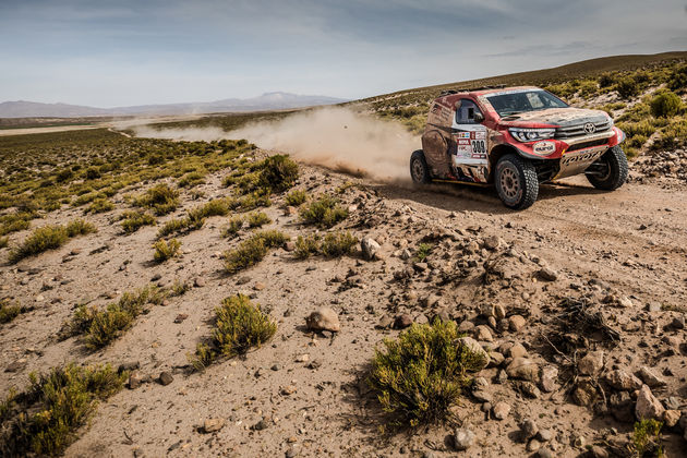 04-Historische-zege-voor-Bernhard-ten-Brinke-en-Toyota-Hilux-in-Dakar-2018