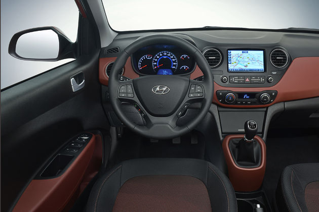 04-hyundai_i10_interior