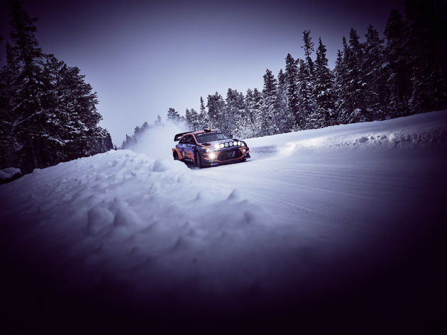 WRCu2011coureur Thierry Neuville de i20 WRC