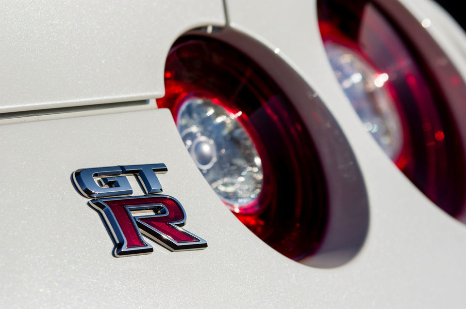 Nissan GT-R Logo