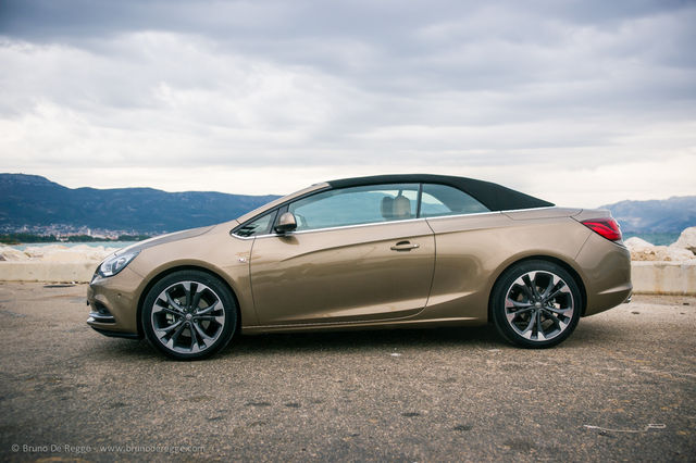 Opel Cascada Cabrio 2.0 Softtop