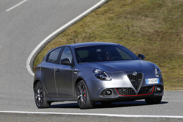 Alfa-Romeo_Nuova-Giulietta_07