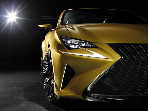 20141119_02-Dakloos-genieten-met-Lexus-LF-C2-Concept-LA-Auto-Show-Los-Angeles