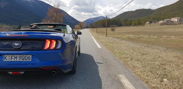 Het ultieme gevoel van vrijheid wat je krijgt als je met een Mustang rijdt