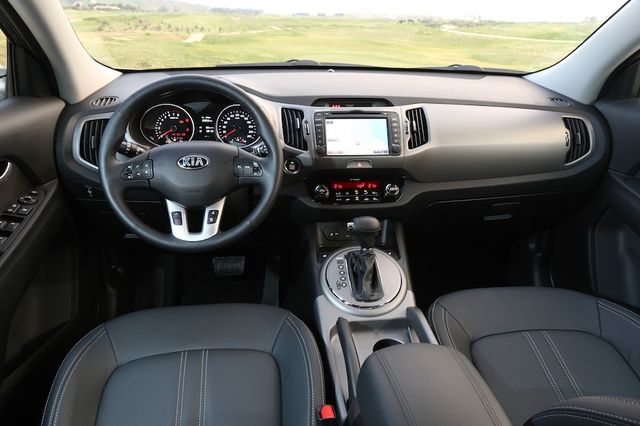 Kia_Sportage_Inside