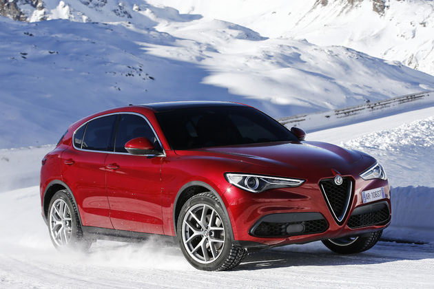 Alfa_Romeo_Stelvio_Stelvio_Pass (11)