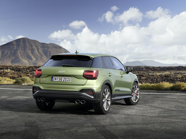 Audi_SQ2_Back