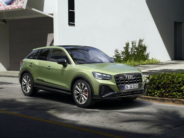 Audi_SQ2_Front_Side