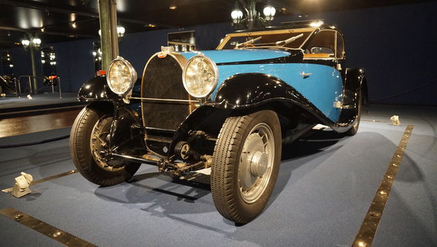 Een museum met vooral heel veel Bugatti`s