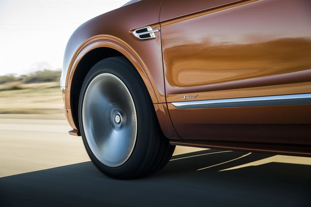 Bentayga Speed 8