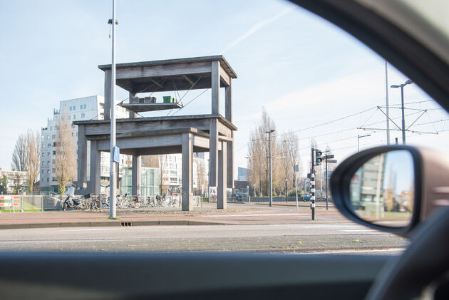 Tafels en bijen in Amsterdam-Noord