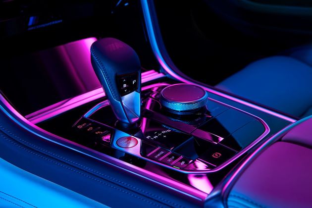 BMW interieur- koppeling