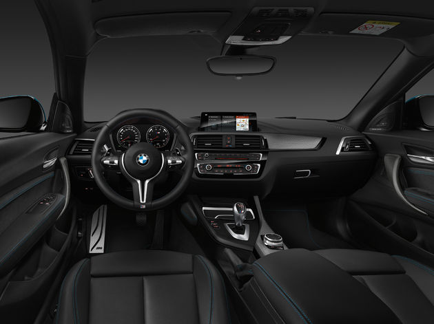 bmw-m2-dashboard-