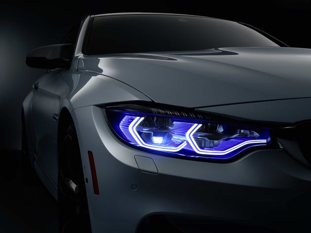 BMW_M4_Concept_Iconic_Ligths