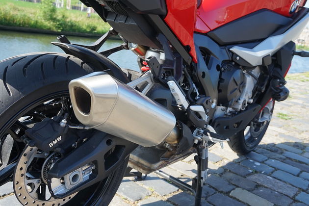 BMW_S1000XR_Exhaust