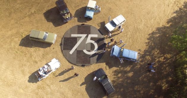 75 jaar Jeep vanuit de lucht