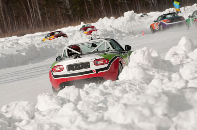 mx-5-ice-race