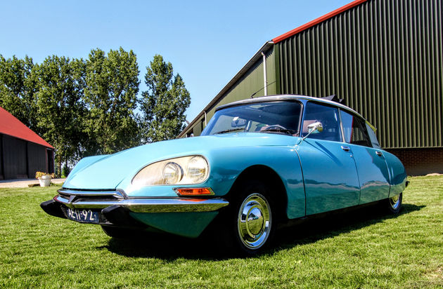 Electric Citroen DSla - 32 of 55