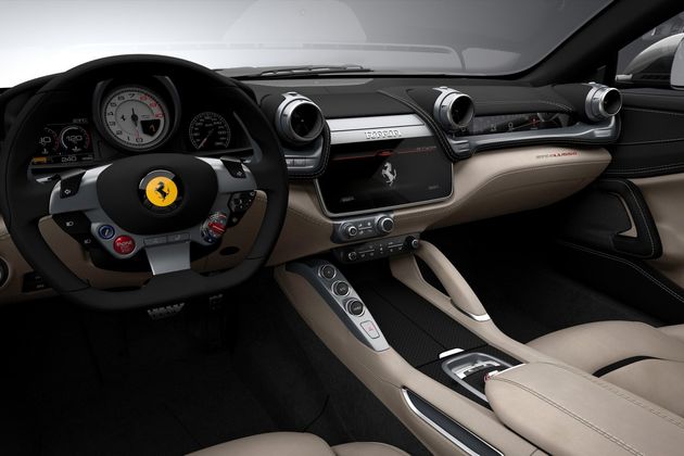 ferrari-gtc4-lusso-3