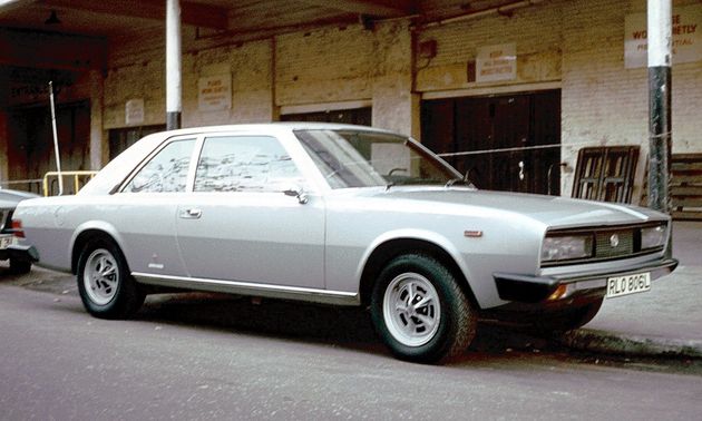 Fiat_130_Coupe_at_Earls_Court