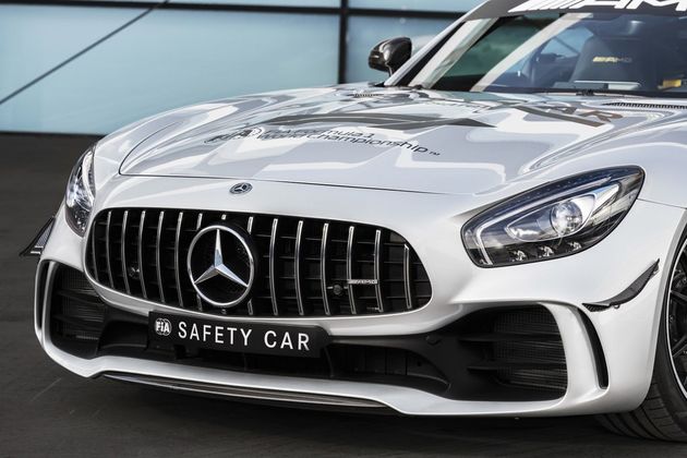 formula-1-mercedes-amg-gt-r-safety-car-03