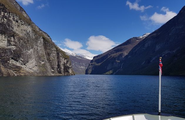 Met de ferrie door de Geirangerfjord