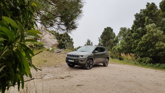 Jeep Compass u00e9u00e9n met de natuur