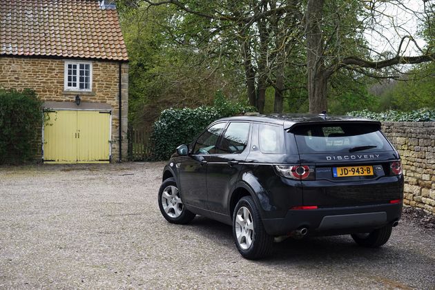 Land Rover Discovery Sport -7- CarRepublic - Wouter Spanjaart