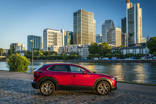 Mazda CX-30_Exterior_Soul Red Crystal_16