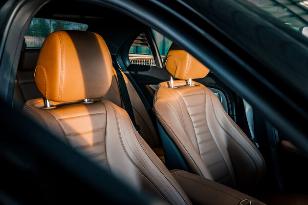 Mercedes_Benz_E200_Seats