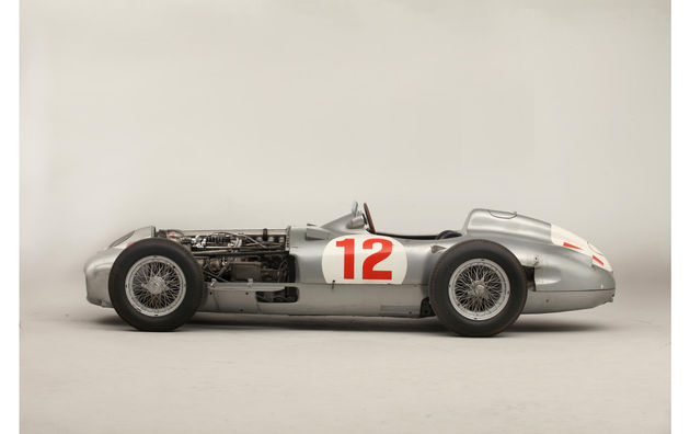 Mercedes Fangio - 01