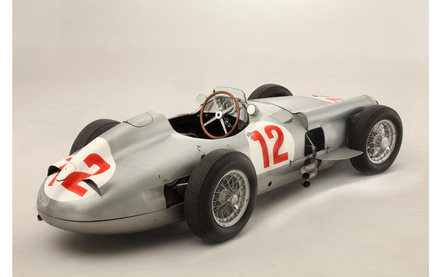 Mercedes Fangio - 03