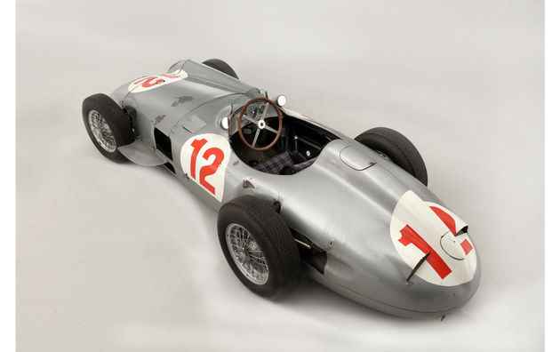 Mercedes Fangio - 05