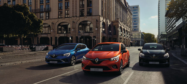 New_Clio_Intens_no5_line-up