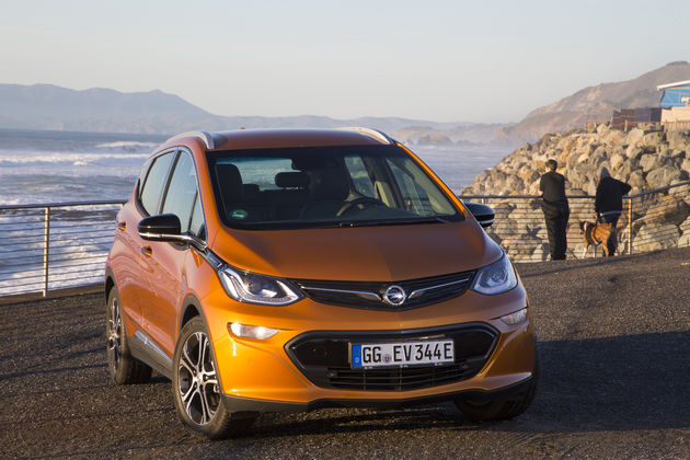 Opel_Ampera-e-8