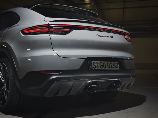 Porsche_Cayenne_GTS_exhaust