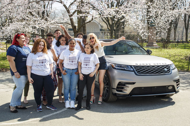 range-rover-velar-charity