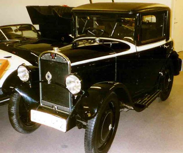 Rosengart_Cabriolet_1930