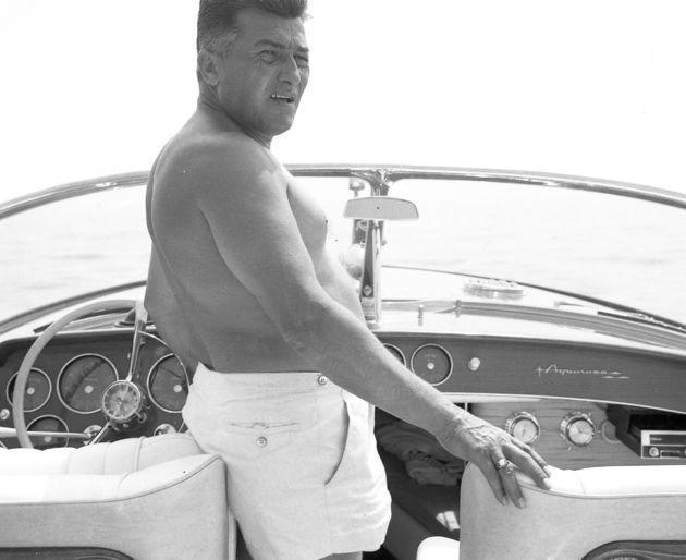 Ferruccio Lamborghini in de Riva Aquarama.