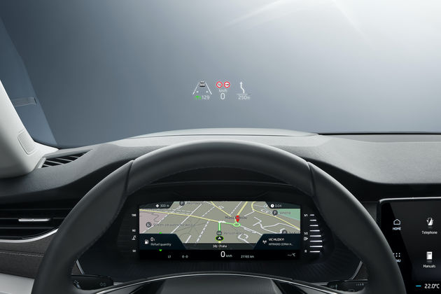 Skoda_Octavia_head-up_display