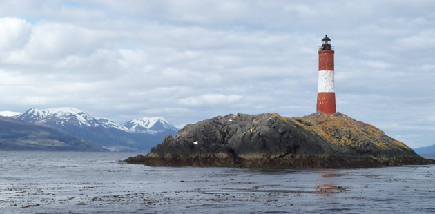 Tierra del Fuego : Credits Jason van Dorsten - freeimages.com