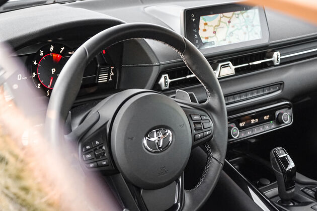 Toyota_Supra_Interieur