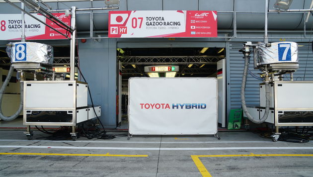 Waar bij andere teams je in de keuken mag kijken blijft bij Toyota de pits gesloten