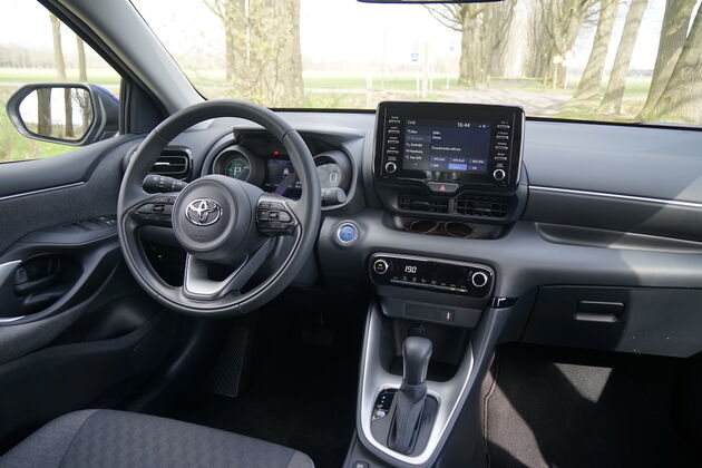 Toyota_Yaris_interieur